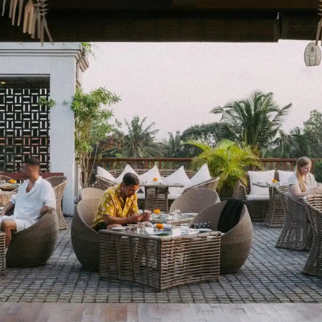 Sky Lounge by Ely's Kitchen