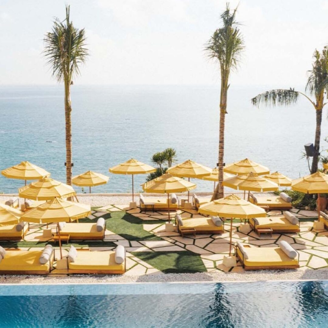 ulu cliff house